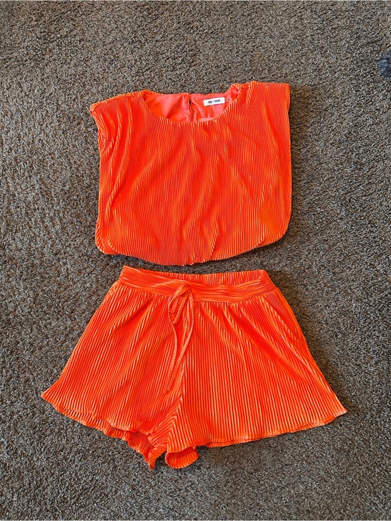 Day + Moon Other - Go Big Orange Pleated Two-Piece Set
